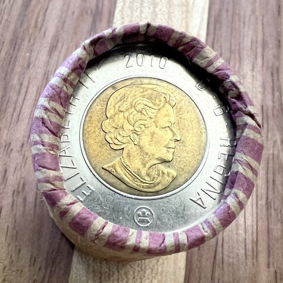 Very Rare 2010 Roll of 14 Serration Canada $2 Toonies! - Picture 1 of 16